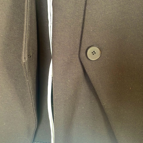 Amanda & Chelsea blazer - Picture 4 of 5